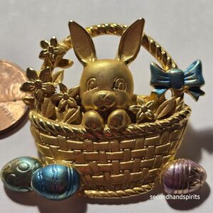 JJ Vintage Gold Tone Easter Pin Brooch Bunny Egg Basket  Enamel Faded Paint